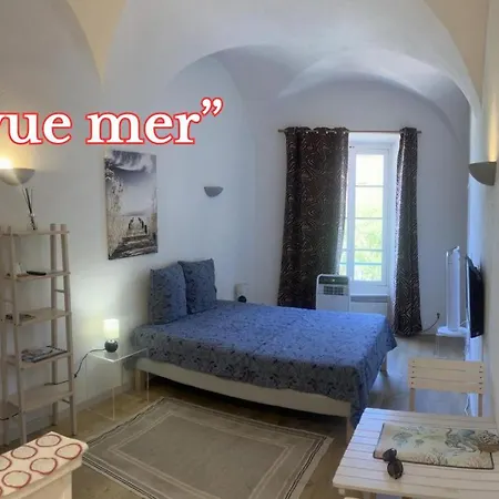 - Old Town - Near The And Shops * Menton