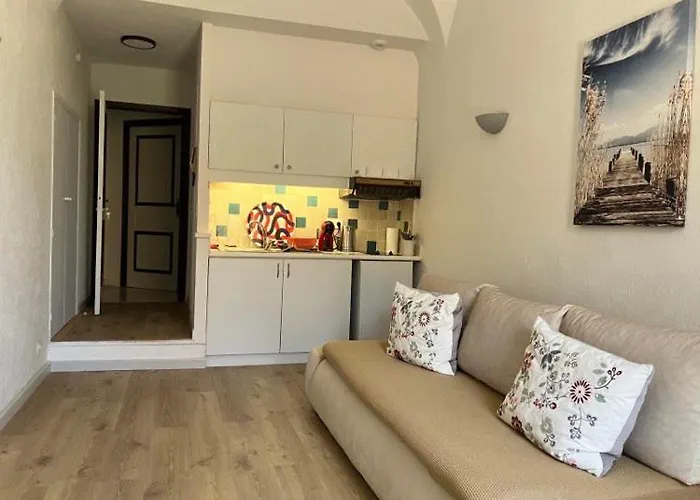 - Old Town - Near The And Shops 公寓 *